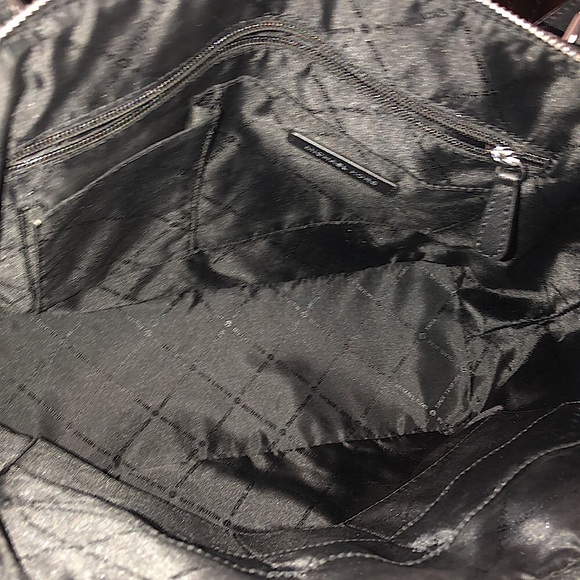 MICHAEL KORS Black Shoulder Strap Top Zipper Shoulder Bag Black Grey Monogram - Picture 15 of 17